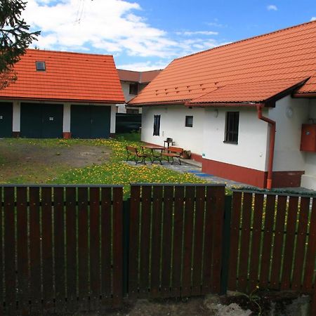 Villa Urbarsky Dom à Liptovský Ján Extérieur photo