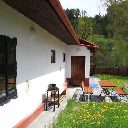 Villa Urbarsky Dom à Liptovský Ján Extérieur photo